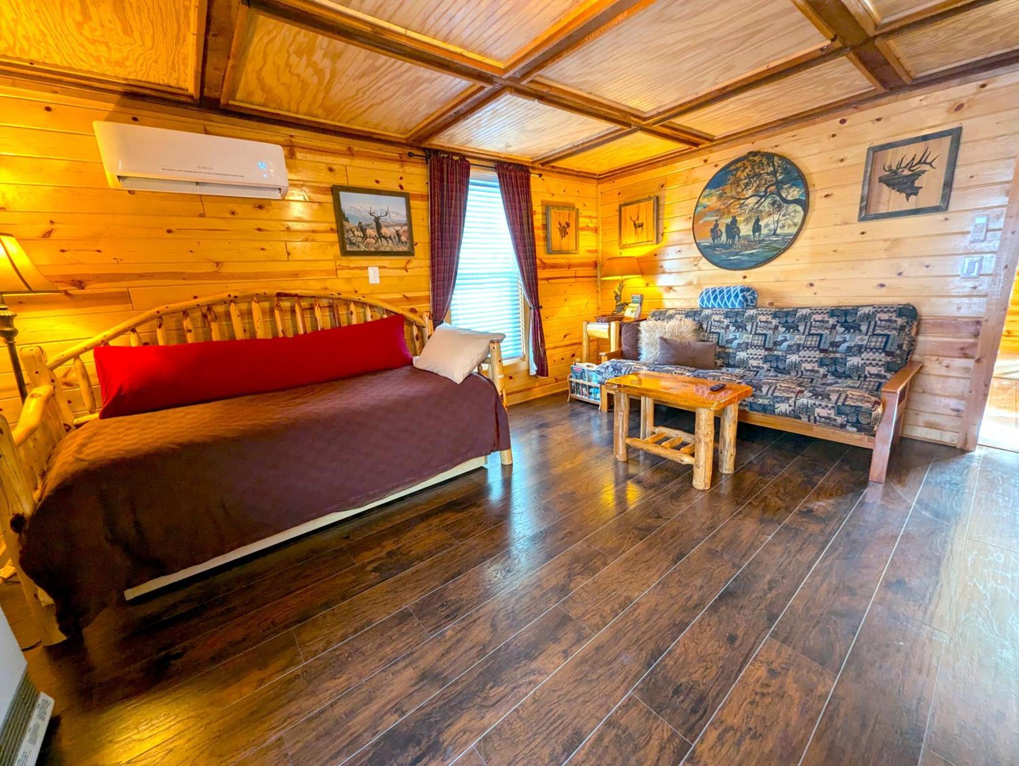 גרדינר Yellowstone Treasure Guesthouses On The River מראה חיצוני תמונה