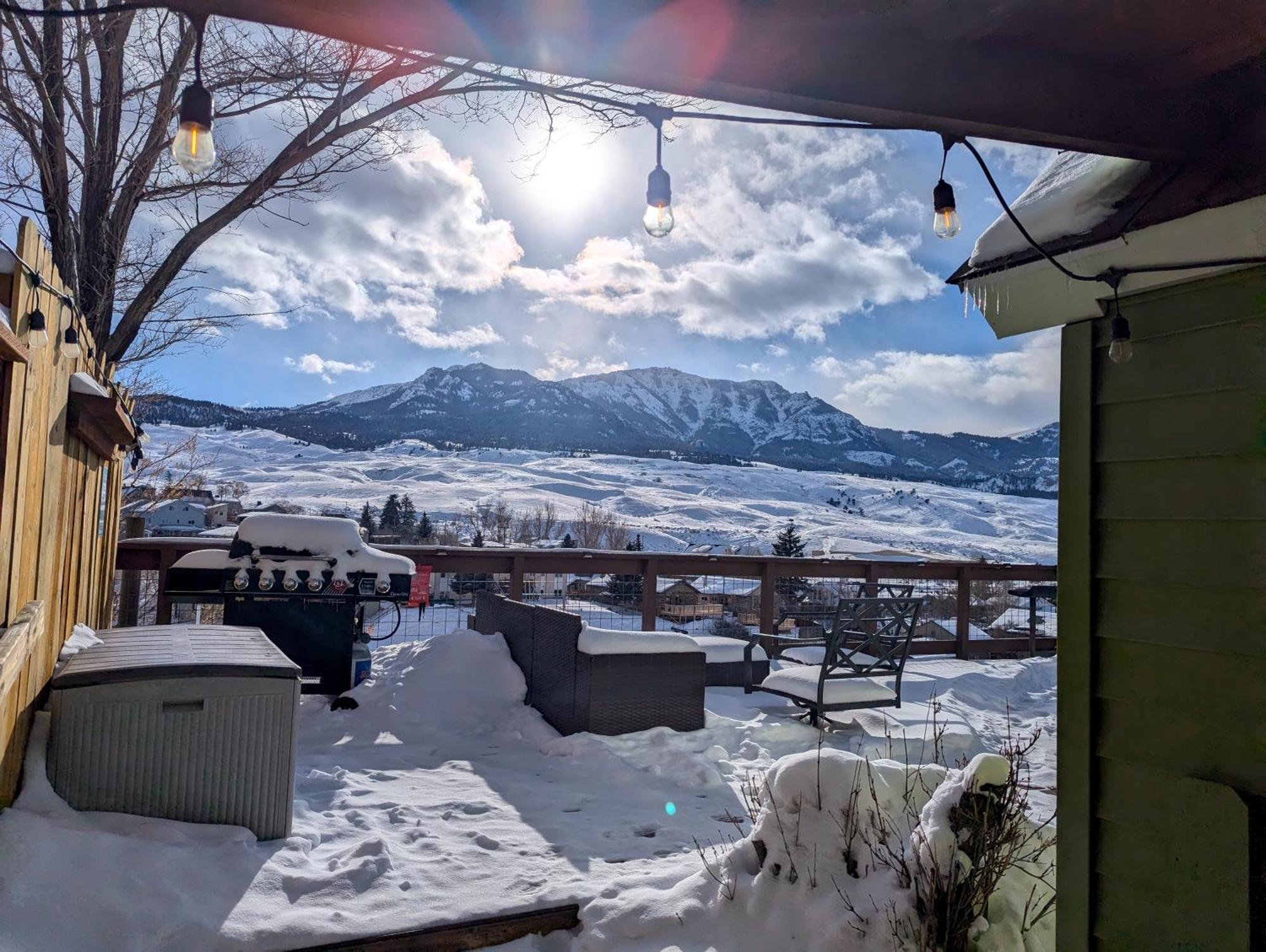 גרדינר Yellowstone Treasure Guesthouses On The River מראה חיצוני תמונה
