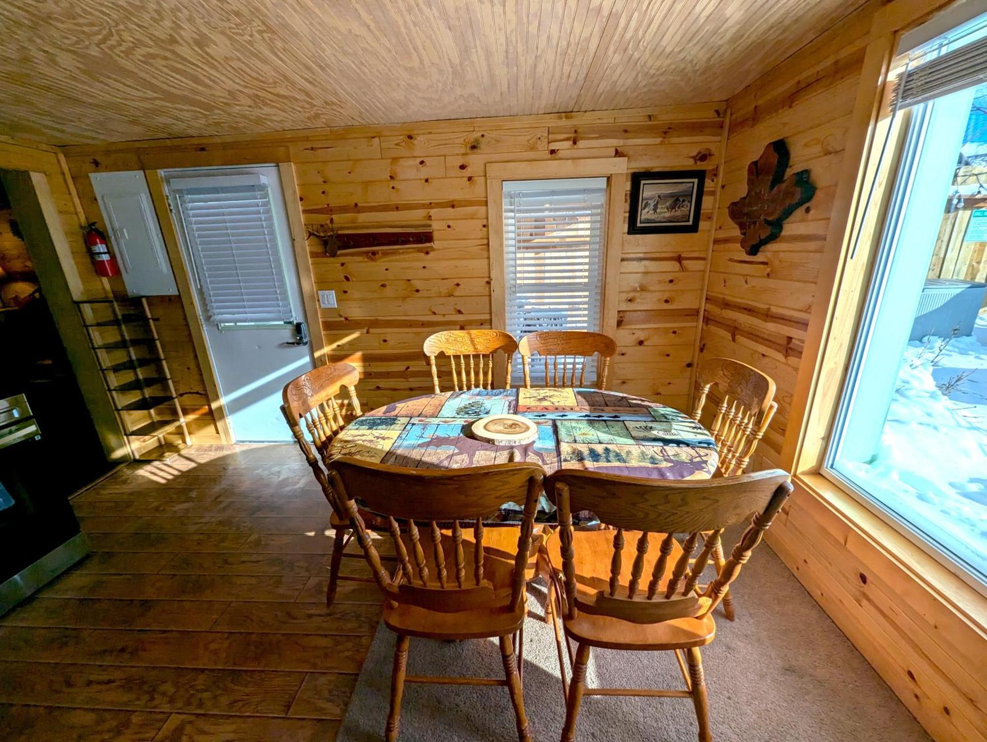 גרדינר Yellowstone Treasure Guesthouses On The River מראה חיצוני תמונה