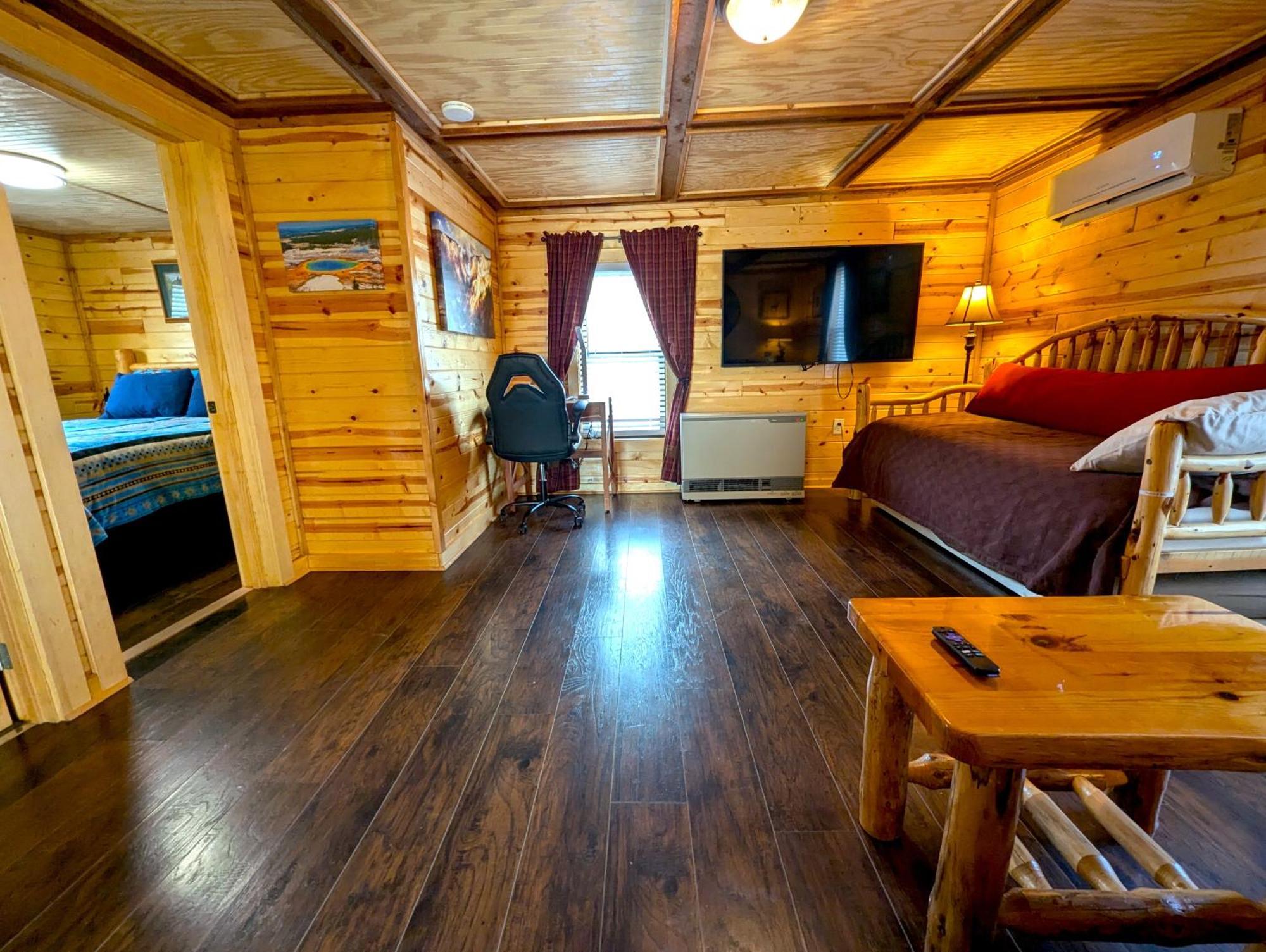 גרדינר Yellowstone Treasure Guesthouses On The River מראה חיצוני תמונה