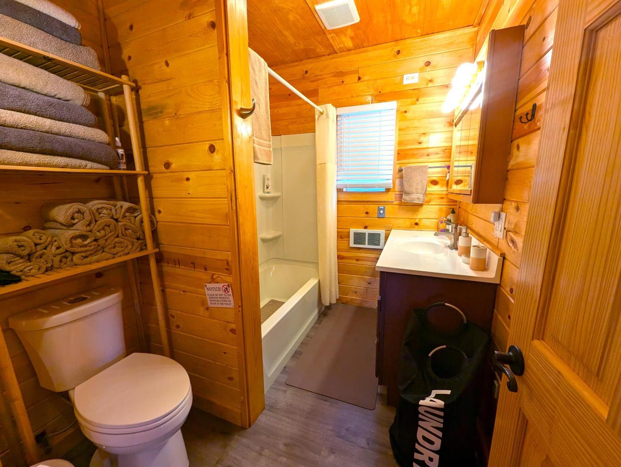 גרדינר Yellowstone Treasure Guesthouses On The River מראה חיצוני תמונה